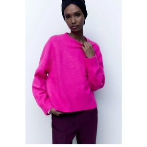 Bright fuschia crew neck sweater Zara